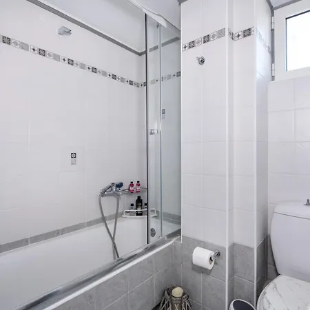 Elegance Sea View Апартаменты