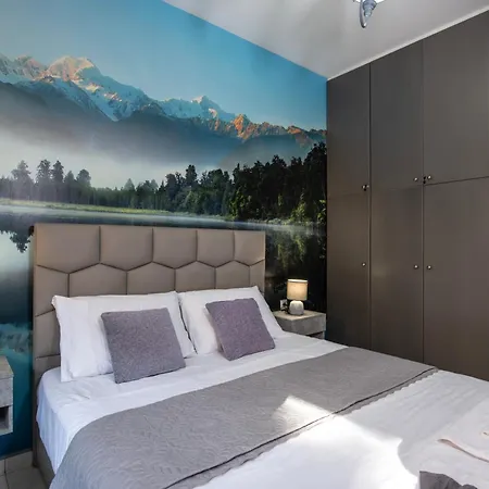 Elegance Sea View Apartman *