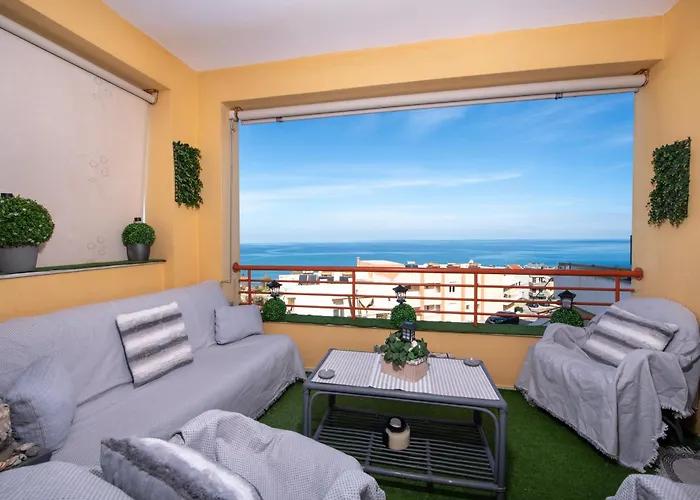 Elegance Sea View Apartament