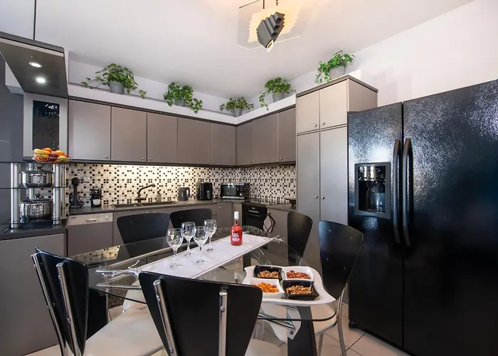 Apartment Elegance Sea View Rethymno (Crete)